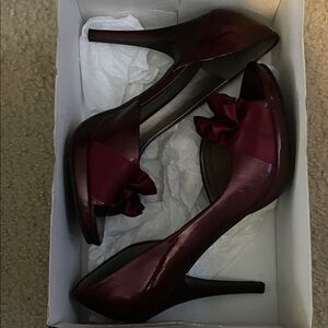 Carlos by Carlos Santana Dark Ruby Red Heels 7